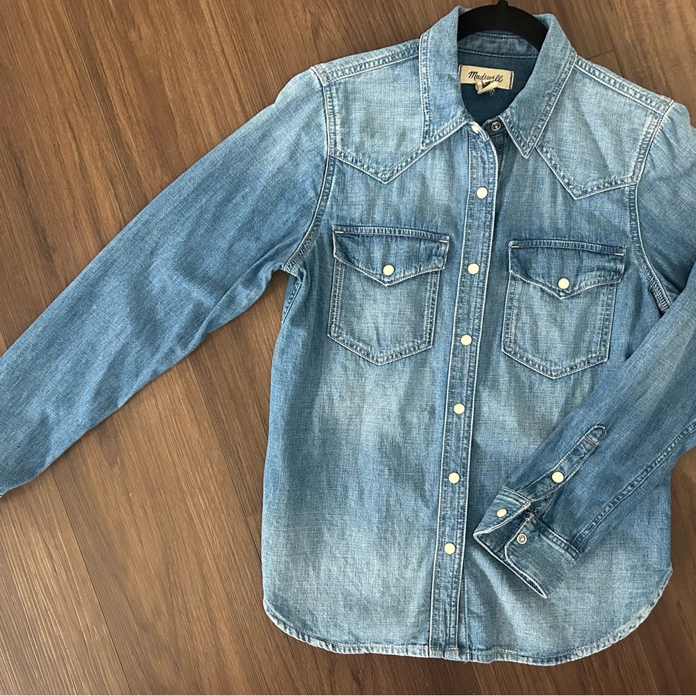 Madewell Blue Denim Button Down Shirt